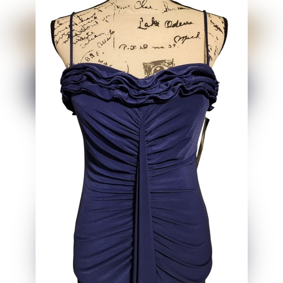 Onyx Nite Navy Blue Jersey Knit Stretch Sweetheart Gown - Picture 3 of 8